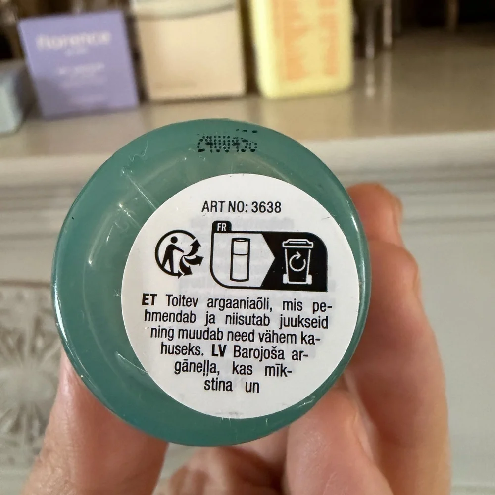 HUGE Skincare & Haircare Bundle - 6 Full Size Products